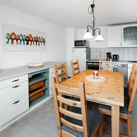 8 Bett Spatzennest Hellenhahn-Schellenberg